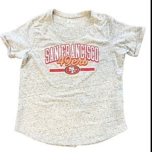The Official NFL Team Appeal San Francisco 49ers  V Neck T-shirt Size XL Grey